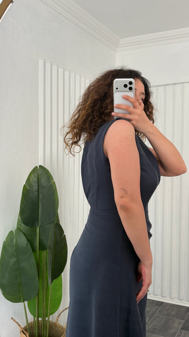 Helen Lacivert Büzgü Detay Midi Elbise