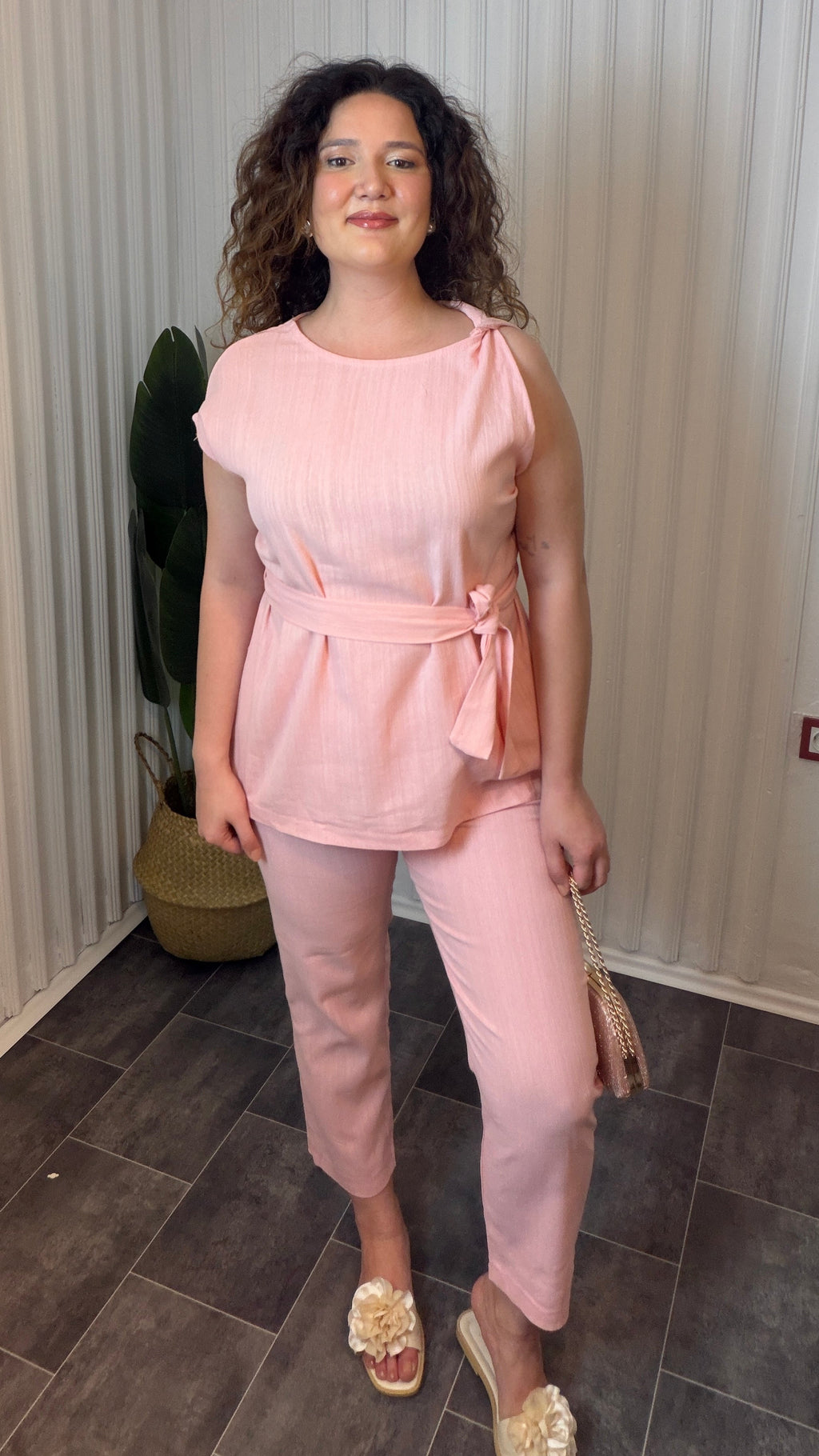 Velma Pembe Omzu Burmalı Bluz Takım