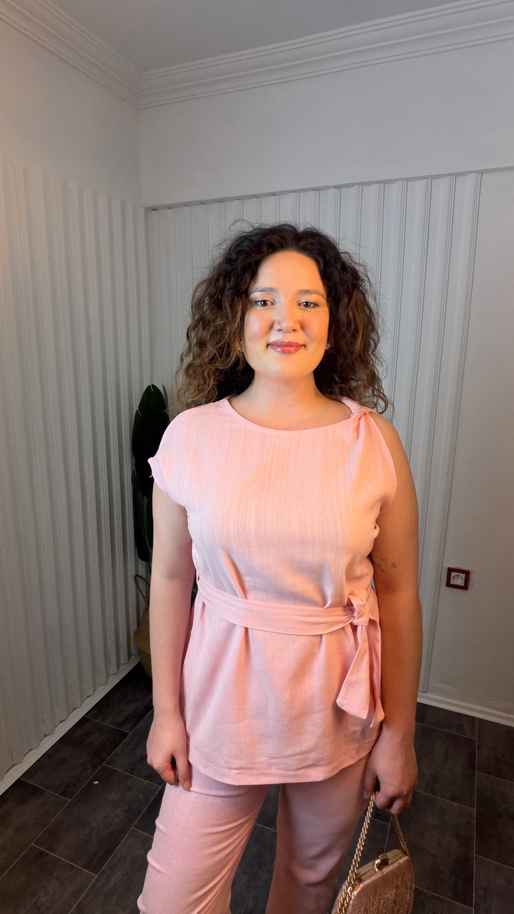 Velma Pembe Omzu Burmalı Bluz Takım