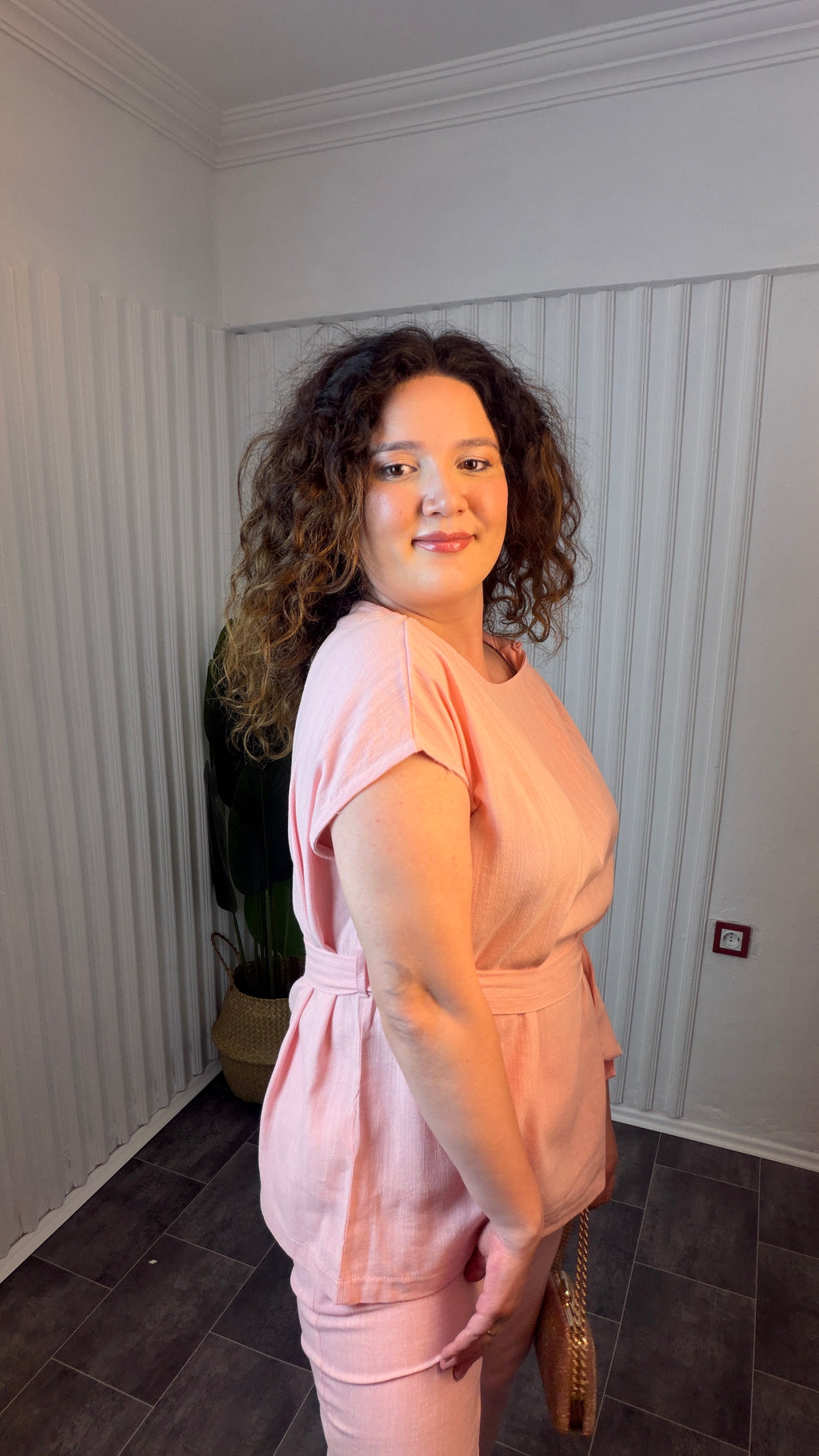 Velma Pembe Omzu Burmalı Bluz Takım